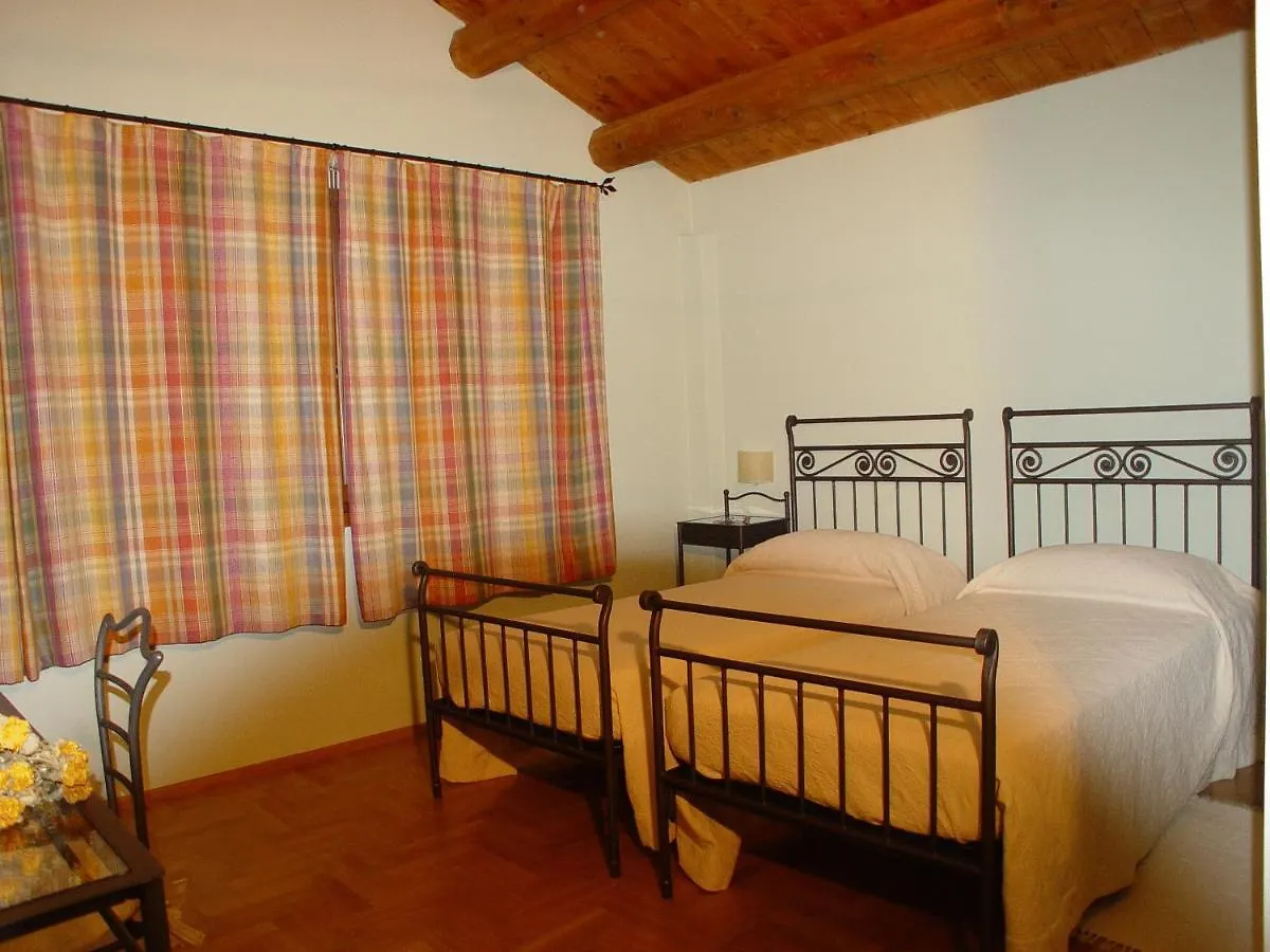 Farm stay Agriturismo Lama Di Valle Rosa Ferrara